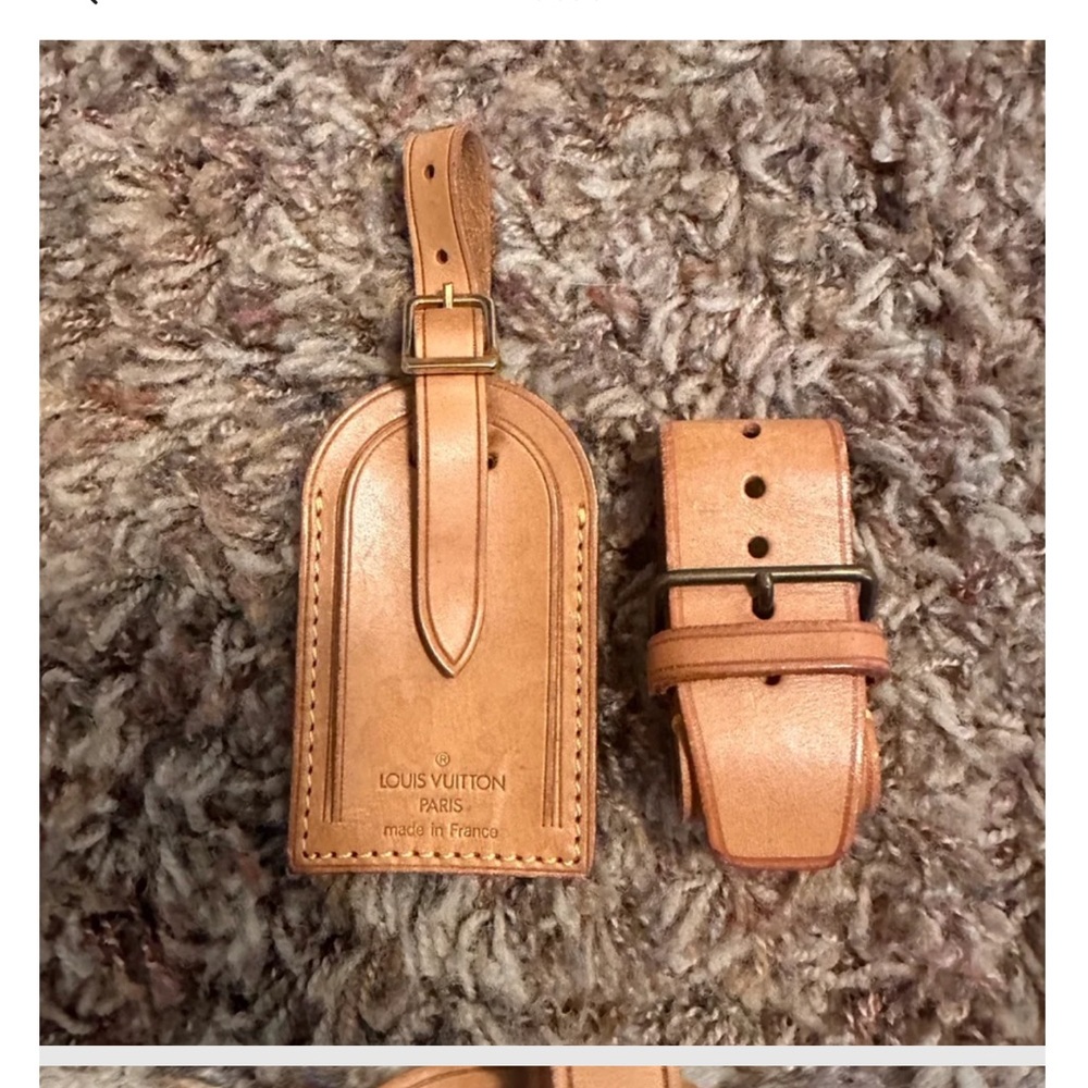 Louis Vuitton leather tag